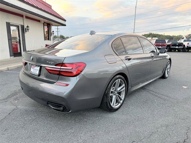 2019 BMW 7 Series 740i xDrive