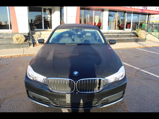 2019 BMW 7 Series 740i xDrive