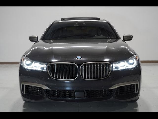 2019 BMW 7 Series M760i xDrive