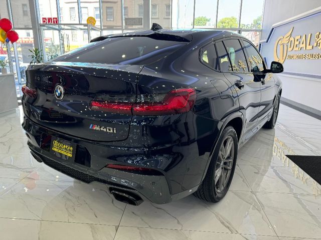 2019 BMW X4 M40i