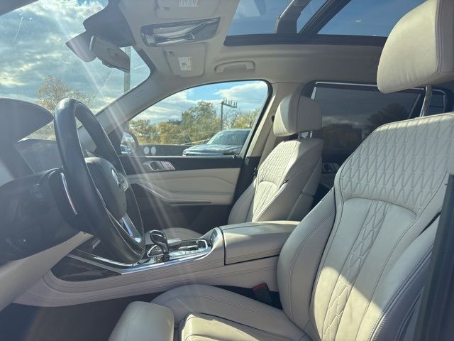 2019 BMW X7 xDrive40i