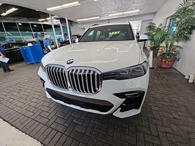 2019 BMW X7 xDrive40i