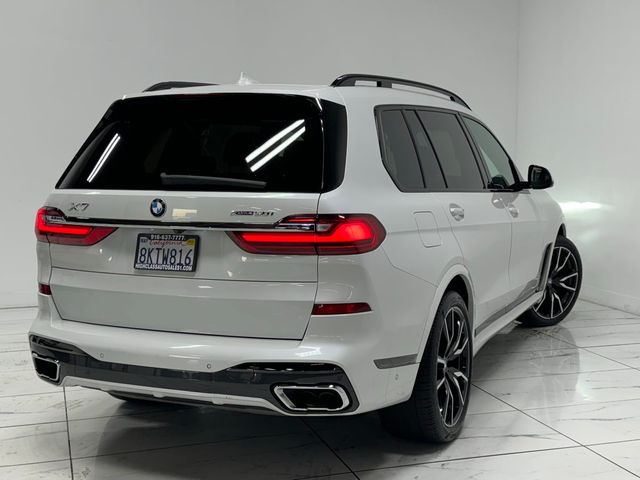 2019 BMW X7 xDrive50i