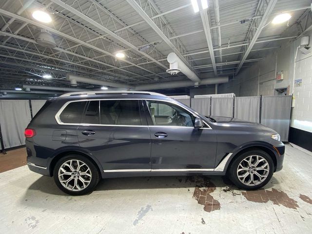 2019 BMW X7 xDrive50i