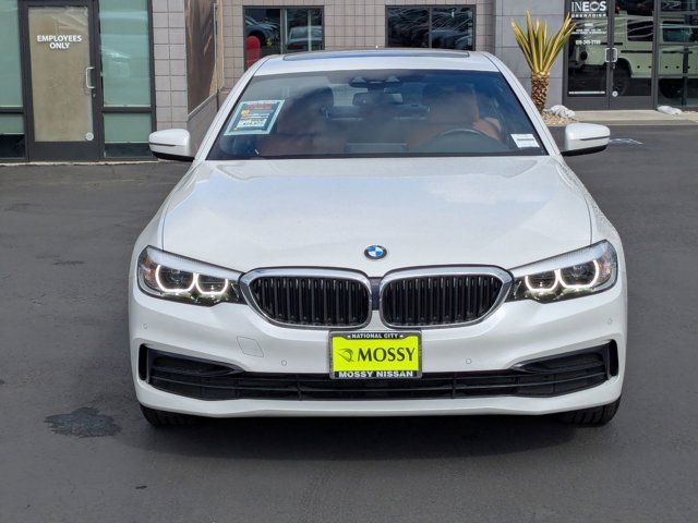 2019 BMW 5 Series 530i