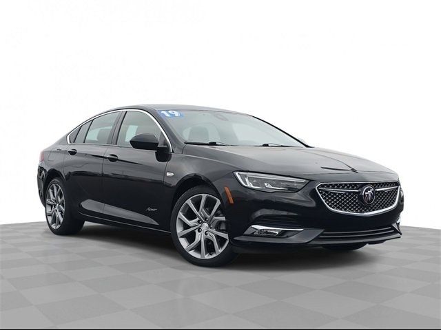 2019 Buick Regal Sportback Avenir