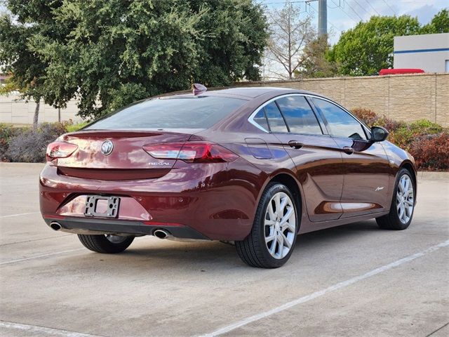 2019 Buick Regal Sportback Avenir