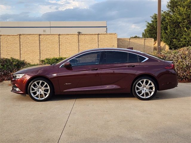 2019 Buick Regal Sportback Avenir