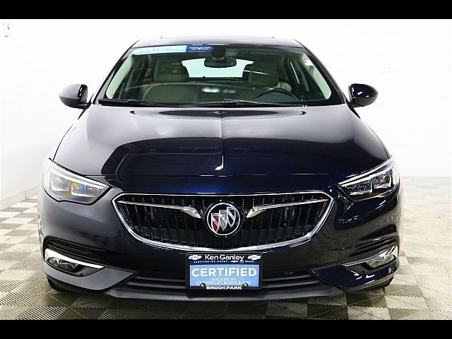 2019 Buick Regal Sportback Essence