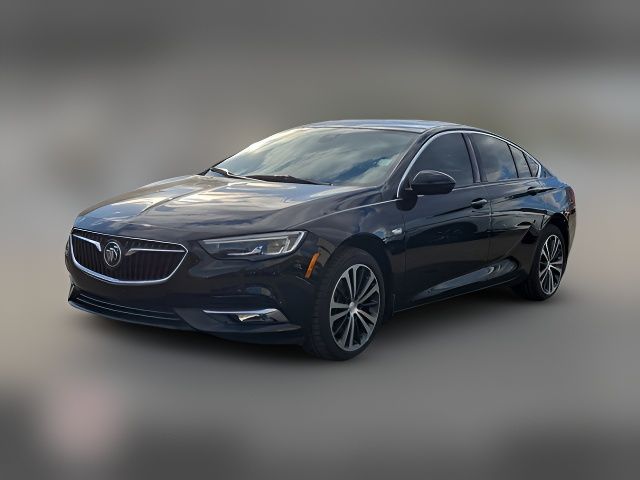 2019 Buick Regal Sportback Essence