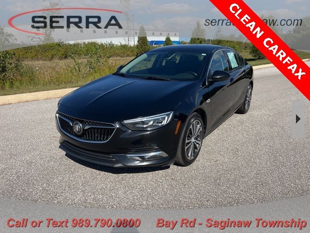 2019 Buick Regal Sportback Essence