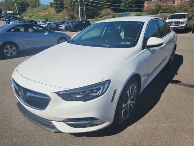 2019 Buick Regal Sportback Essence