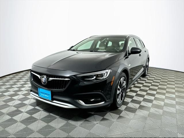 2019 Buick Regal TourX Essence