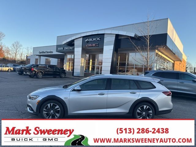 2019 Buick Regal TourX Essence