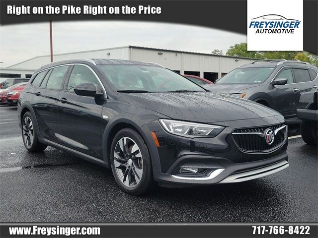 2019 Buick Regal TourX Essence