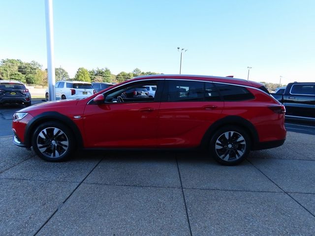 2019 Buick Regal TourX Essence