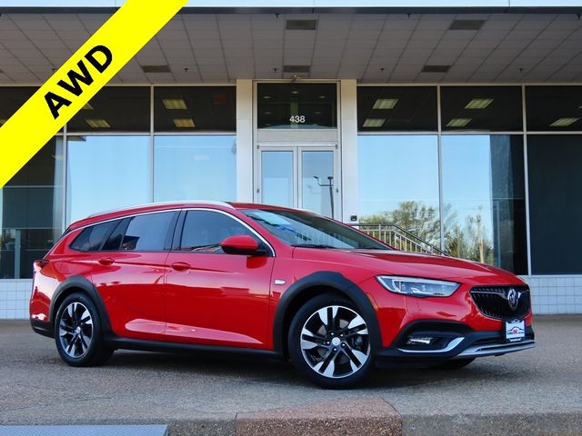 2019 Buick Regal TourX Essence