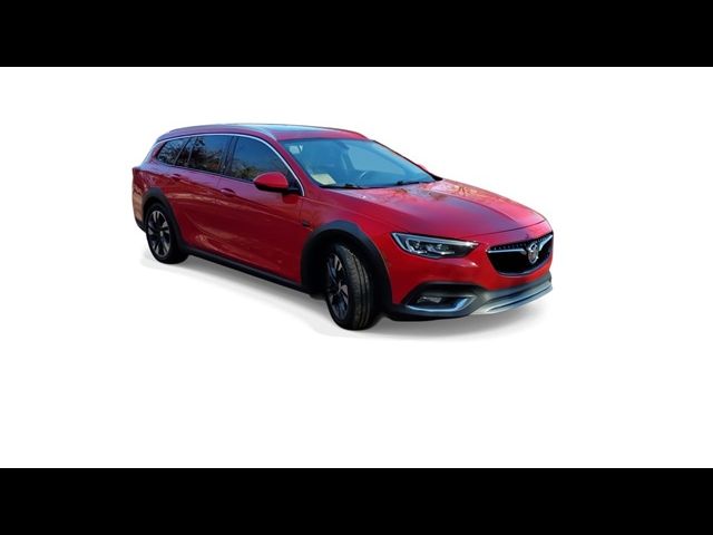 2019 Buick Regal TourX Essence