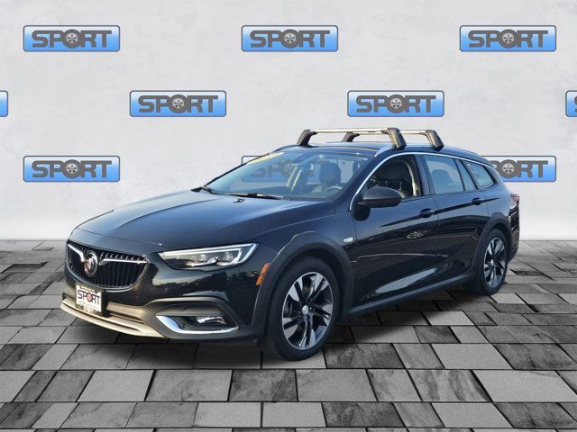 2019 Buick Regal TourX Essence