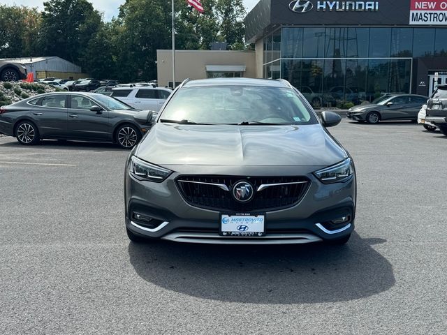 2019 Buick Regal TourX Essence