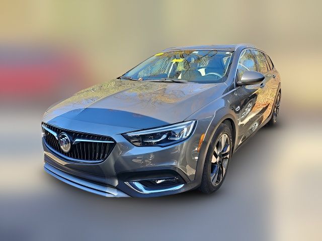 2019 Buick Regal TourX Essence