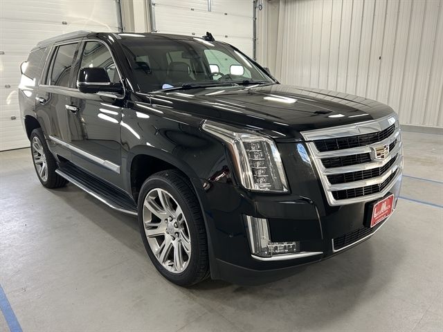 2019 Cadillac Escalade Luxury