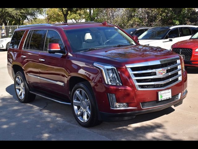 2019 Cadillac Escalade Luxury