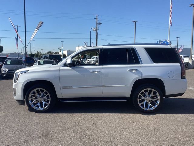 2019 Cadillac Escalade Luxury