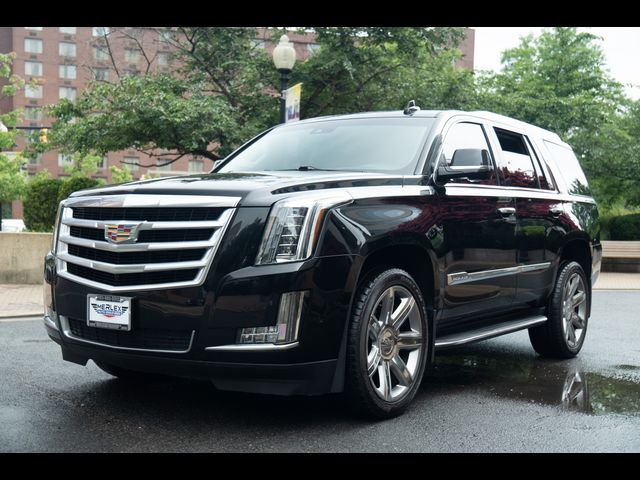 2019 Cadillac Escalade Luxury