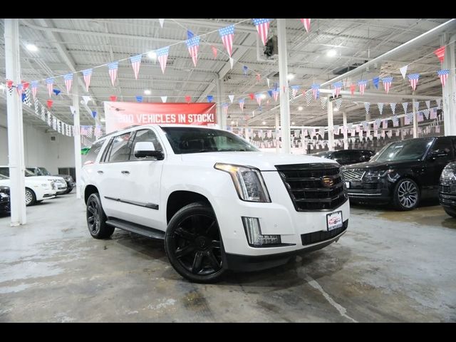 2019 Cadillac Escalade Luxury