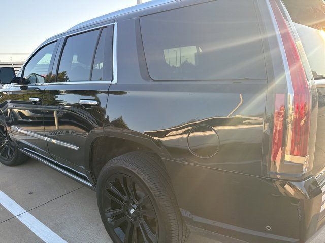 2019 Cadillac Escalade Premium Luxury