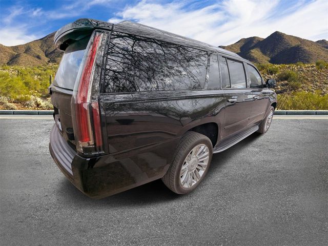 2019 Cadillac Escalade ESV Luxury