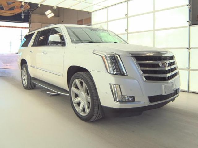 2019 Cadillac Escalade ESV Luxury