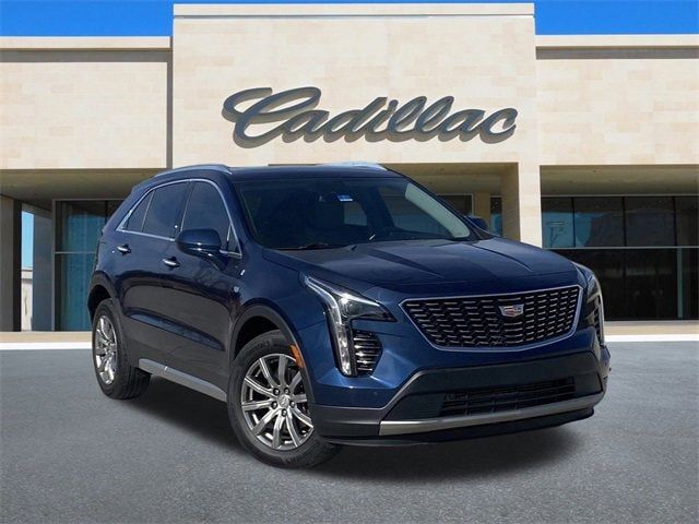 2019 Cadillac XT4 Premium Luxury