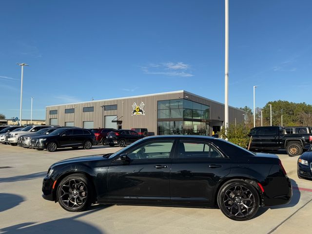 2019 Chrysler 300 Touring