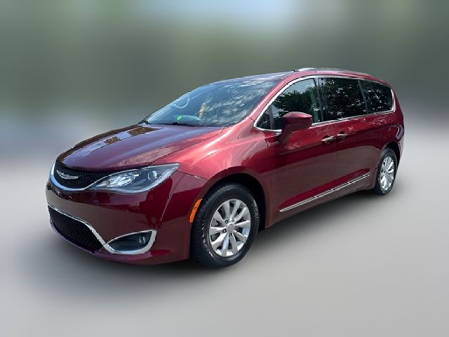 2019 Chrysler Pacifica Touring-L
