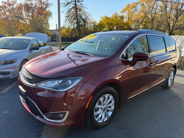 2019 Chrysler Pacifica Touring-L