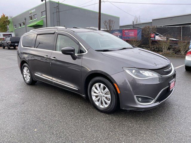 2019 Chrysler Pacifica Touring-L