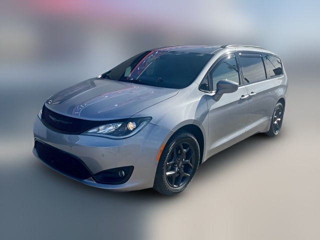 2019 Chrysler Pacifica Touring-L Plus