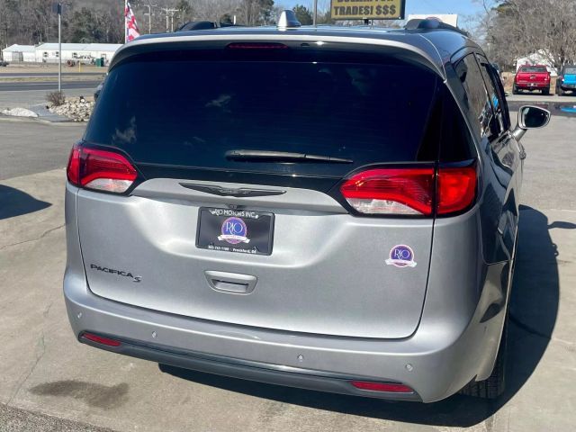 2019 Chrysler Pacifica Touring-L Plus