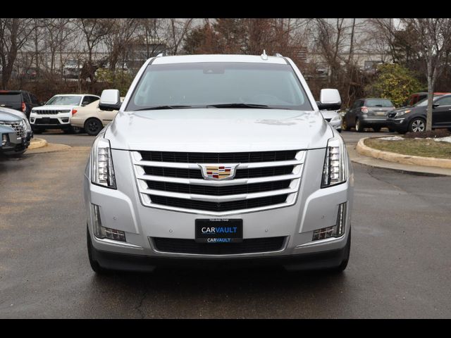 2019 Cadillac Escalade Luxury