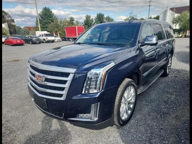 2019 Cadillac Escalade ESV Luxury