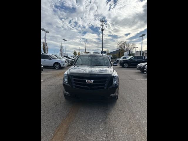 2019 Cadillac Escalade Luxury