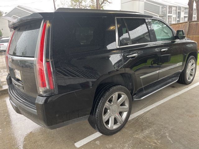 2019 Cadillac Escalade Luxury