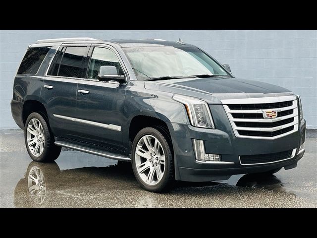 2019 Cadillac Escalade Luxury