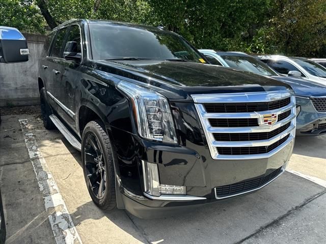 2019 Cadillac Escalade Luxury