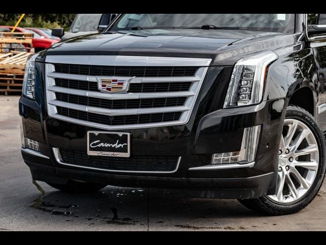 2019 Cadillac Escalade Luxury