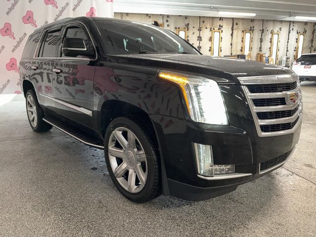 2019 Cadillac Escalade Luxury