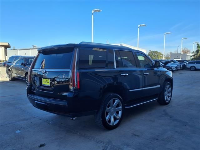 2019 Cadillac Escalade Luxury