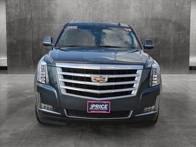 2019 Cadillac Escalade Luxury